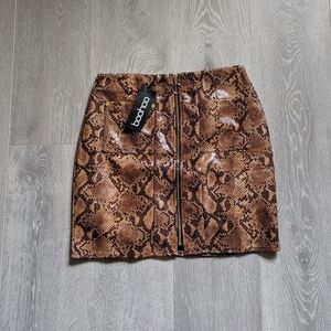 Boohoo Skirt